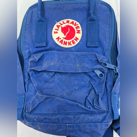 Fjallraven Kanken Mini Backpack - Picture 3 of 13